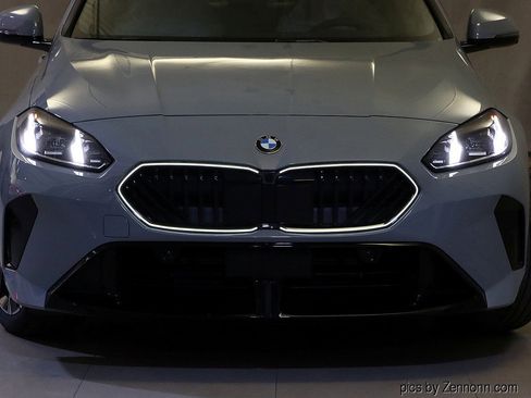 Used 2026 BMW 228i xDrive w/ Technology Package image 6