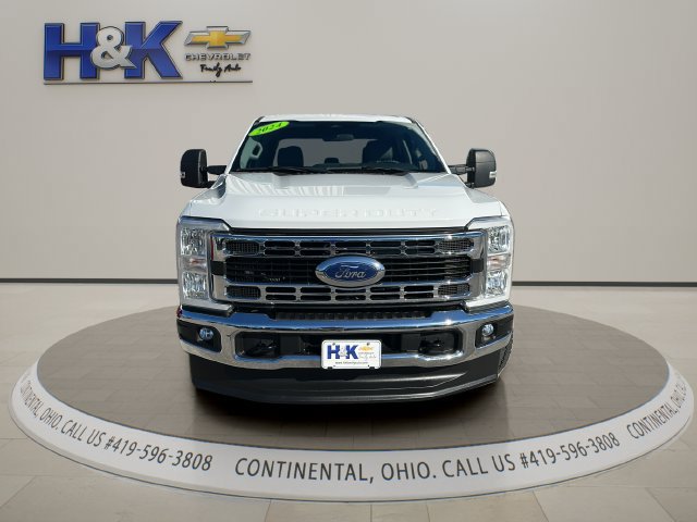 Used 2024 Ford F250 XLT w/ FX4 Off-Road Package AWD/4WD image 2