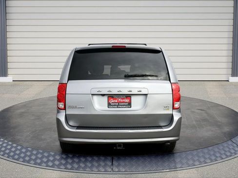 Used 2019 Dodge Grand Caravan GT image 6