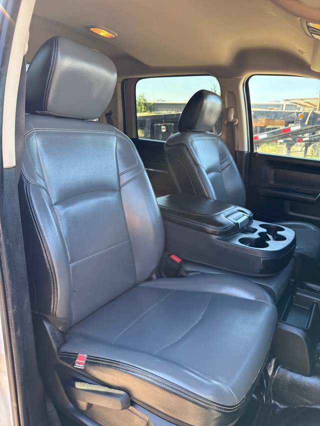 Used 2019 RAM 5500 Tradesman w/ Payload Upgrade Package AWD/4WD image 32