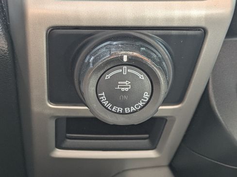 Used 2020 Ford F150 Lariat w/ Equipment Group 502A Luxury AWD/4WD image 26