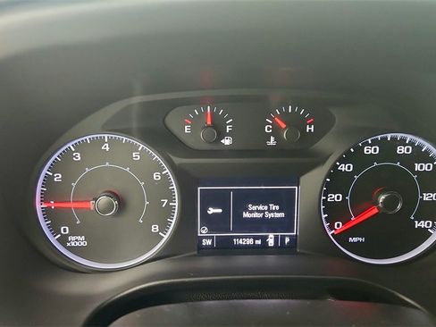 Used 2017 GMC Acadia SLE image 16