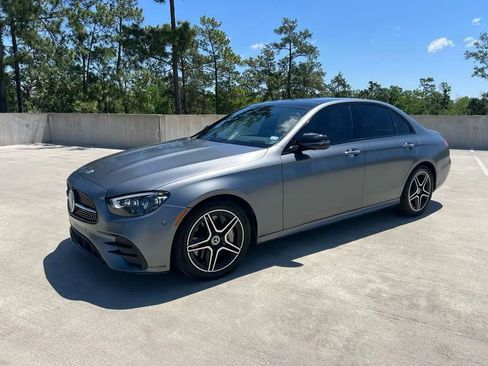 Used 2022 Mercedes-Benz E 350 Sedan image 1