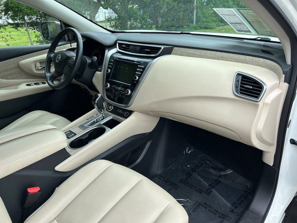 Used 2022 Nissan Murano SV FWD image 42