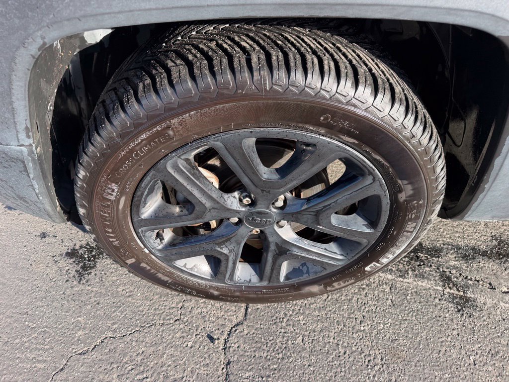 Used 2018 Jeep Renegade Altitude w/ UConnect 8.4 Nav Group FWD image 7