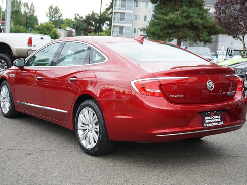 Used 2018 Buick LaCrosse Essence w/ Sun and Shade Package FWD image 3