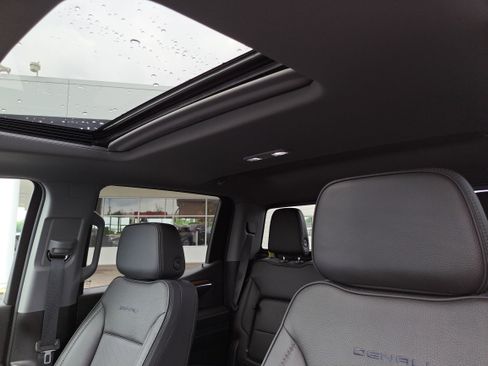 Certified 2023 GMC Sierra 1500 Denali image 14