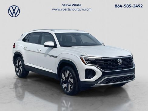 New 2026 Volkswagen Atlas Cross Sport SE FWD image 1