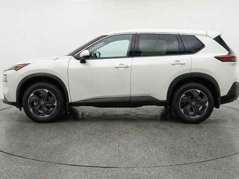 Used 2025 Nissan Rogue SV AWD/4WD image 5