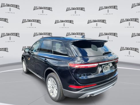 New 2026 Lincoln Corsair Premiere image 3