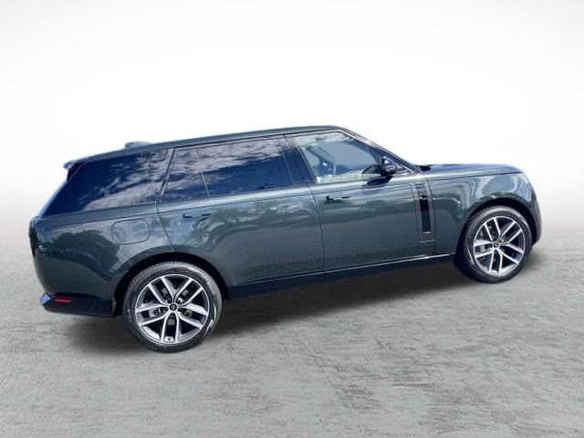 New 2027 Land Rover Range Rover Long Wheelbase SE AWD/4WD image 7