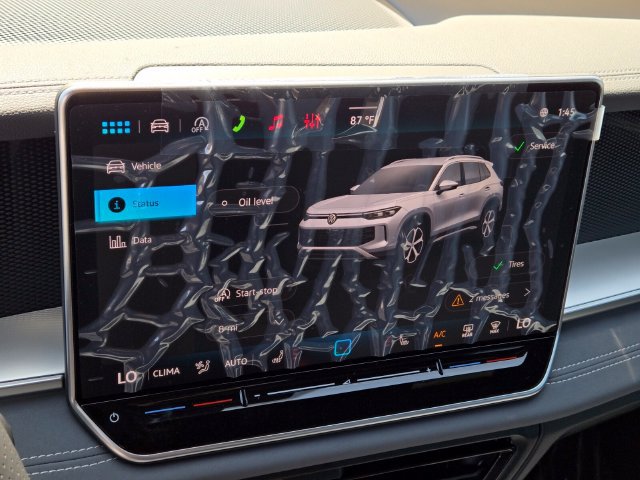 New 2026 Volkswagen Tiguan SE R-Line FWD image 12