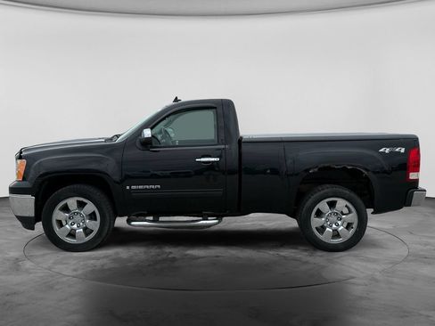 Used 2009 GMC Sierra 1500 SLE w/ SLE Preferred Package AWD/4WD image 4