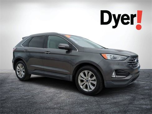 Used 2019 Ford Edge Titanium image 1