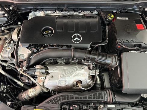 Certified 2023 Mercedes-Benz CLA 250 image 32