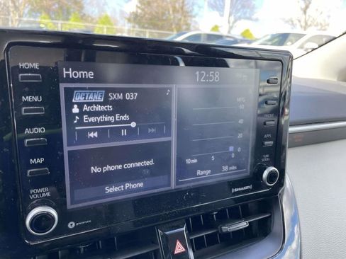 Used 2022 Toyota Corolla LE image 33