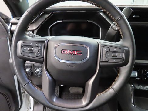 Used 2024 GMC Sierra 2500 AT4 w/ AT4 Preferred Package image 46