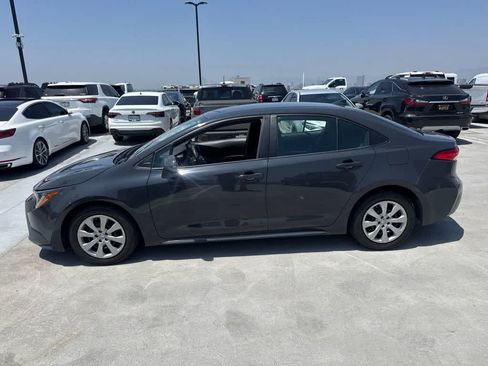 Used 2024 Toyota Corolla LE FWD image 2