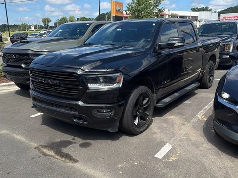 Used 2021 RAM 1500 Big Horn AWD/4WD image 1
