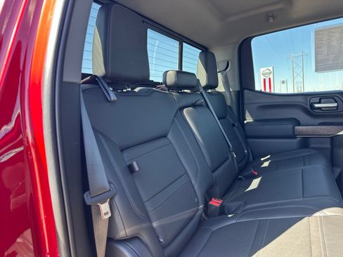 Used 2022 GMC Sierra 1500 Denali w/ Denali Premium Package AWD/4WD image 36