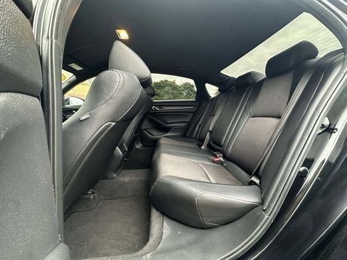 Used 2019 Honda Accord Sport image 38
