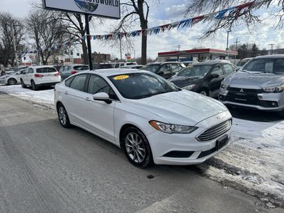 Used 2017 Ford Fusion SE