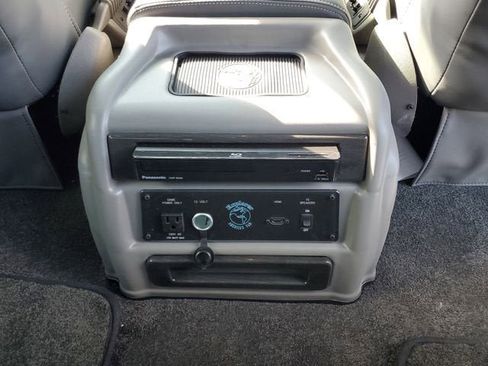 New 2025 GMC Savana 2500 w/ Driver Convenience Package image 17