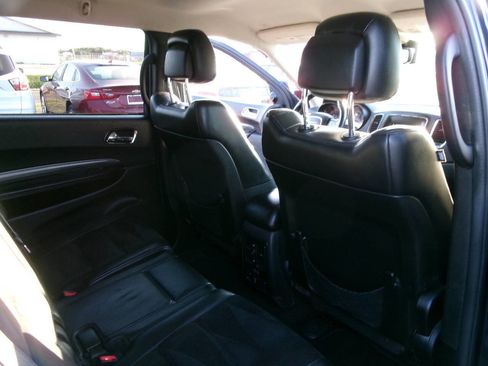 Used 2018 Dodge Durango GT image 23