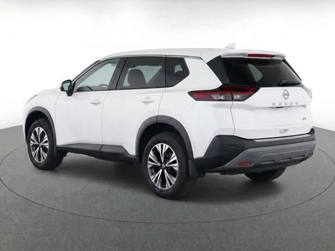 Used 2023 Nissan Rogue SV FWD image 7