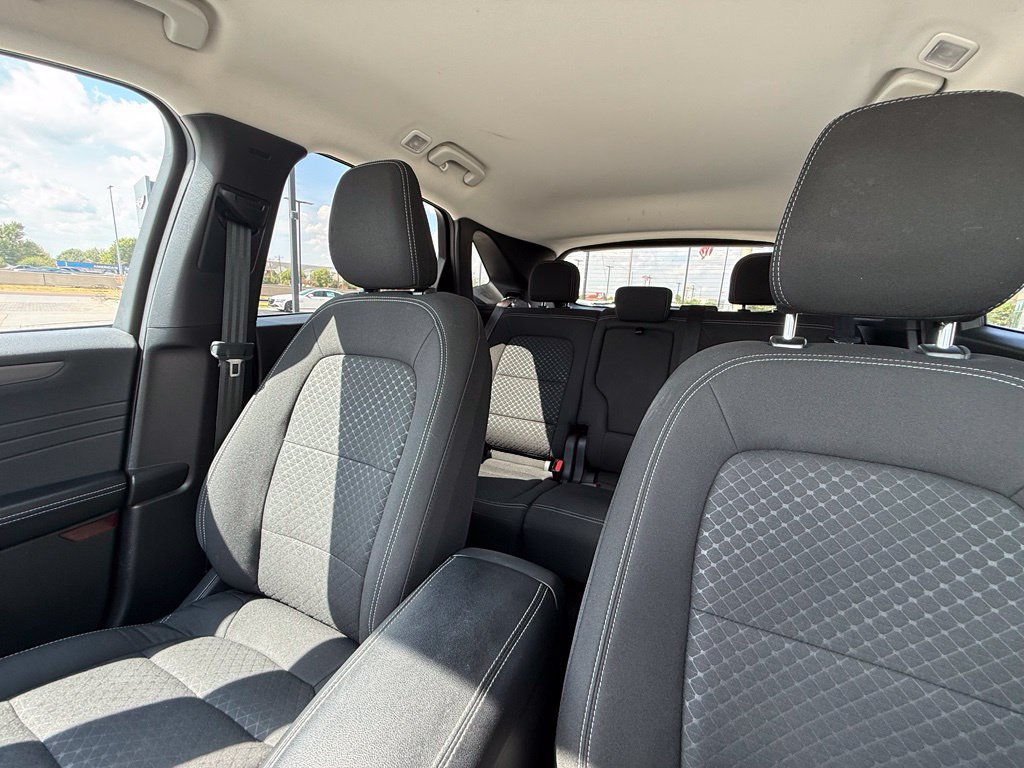 Used 2024 Ford Escape Active AWD/4WD image 36
