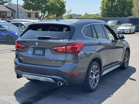 Used 2021 BMW X1 xDrive28i w/ Convenience Package AWD/4WD image 9