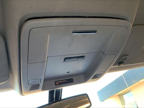 Used 2018 Chevrolet Silverado 1500 LT w/ Texas Edition image 28