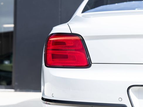 Used 2021 Bentley Flying Spur W12 AWD/4WD image 12