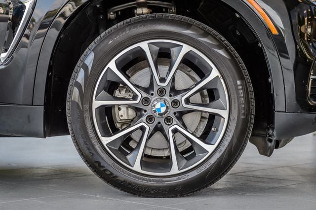 Used 2017 BMW X5 xDrive35d AWD/4WD image 16