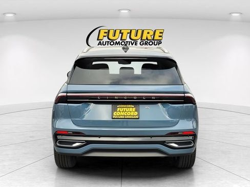 New 2026 Lincoln Nautilus Reserve AWD/4WD image 4