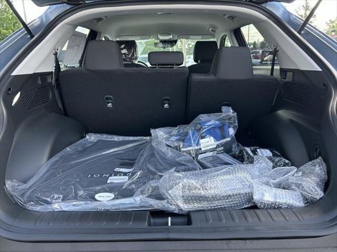New 2025 Hyundai Ioniq 5 SE image 25
