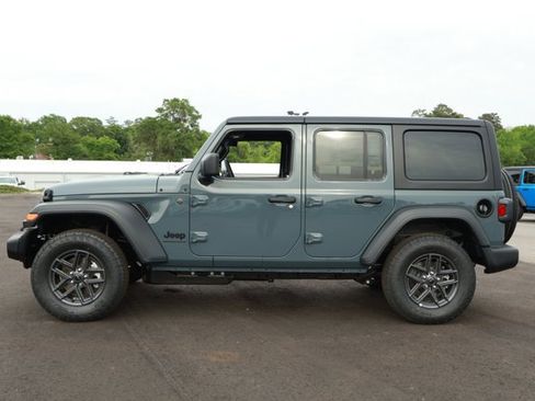 New 2026 Jeep Wrangler Sport S AWD/4WD image 9