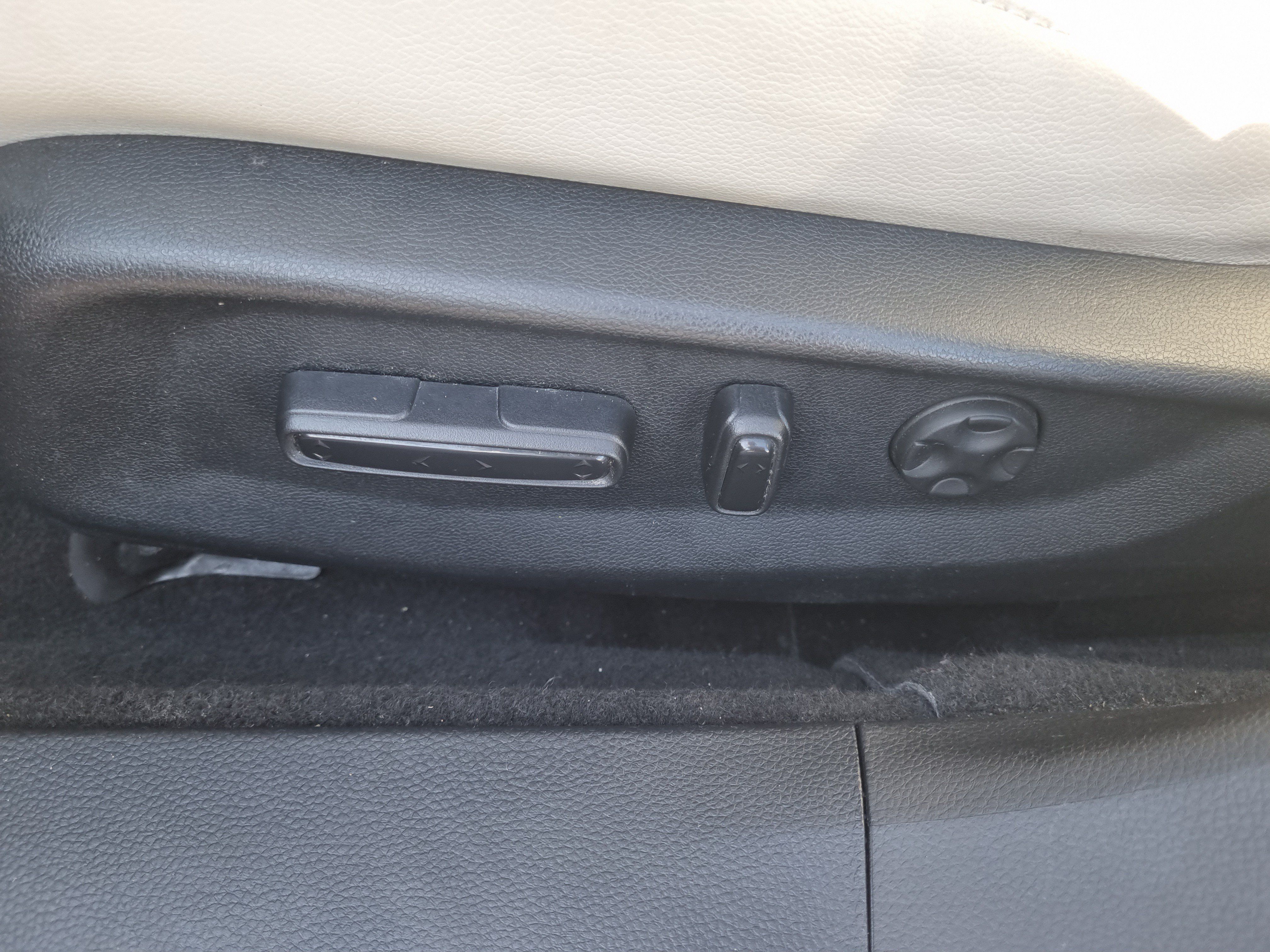 Used 2018 Honda Accord EX-L image 22