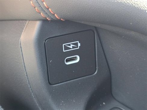 New 2026 Honda HR-V Sport image 9