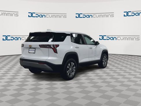 New 2026 Chevrolet Equinox LT w/ Safety and Technology Package image 8