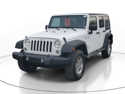 Used 2014 Jeep Wrangler Unlimited Sport w/ Quick Order Package 24S AWD/4WD image 2