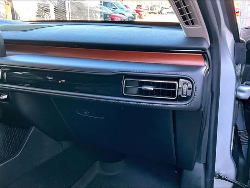 Used 2021 Lincoln Aviator Grand Touring w/ Equipment Group 302A image 18