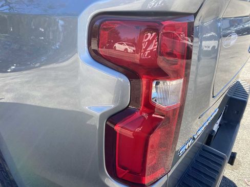 Used 2023 Chevrolet Silverado 1500 RST image 11