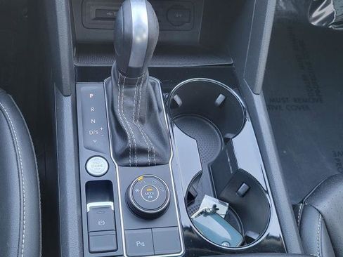 Used 2021 Volkswagen Atlas SEL image 21