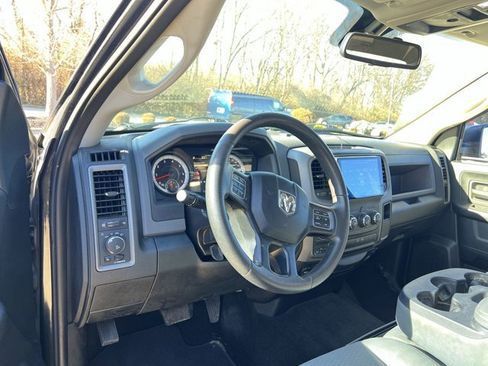 Used 2015 RAM 1500 Express image 10