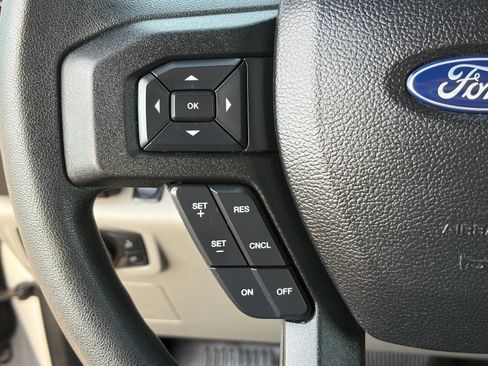 Used 2017 Ford F150 XL w/ Equipment Group 101A Mid RWD image 16