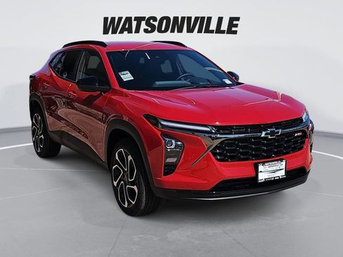 New 2026 Chevrolet Trax RS FWD image 1