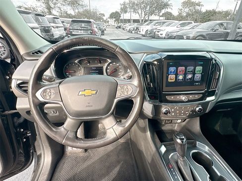 Used 2019 Chevrolet Traverse LT w/ LT Premium Package image 12