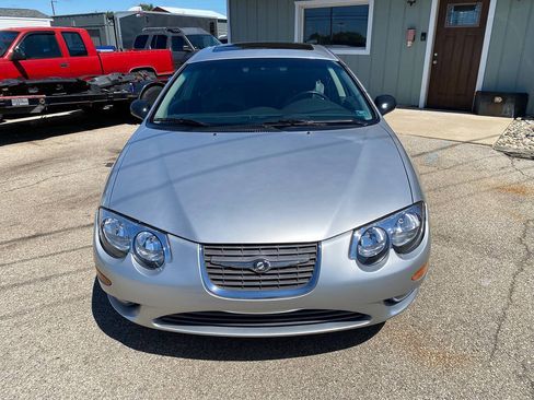 Used 2000 Chrysler 300M FWD image 7