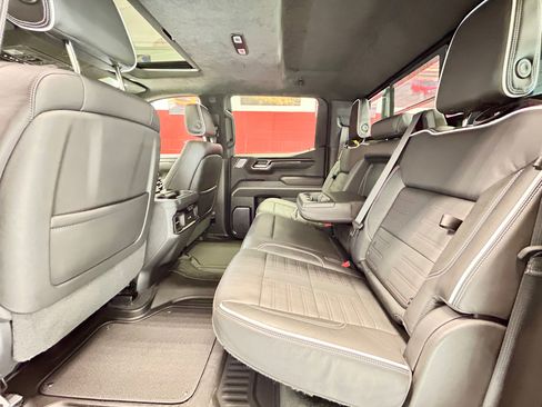 Used 2023 GMC Sierra 1500 AT4X AWD/4WD image 38